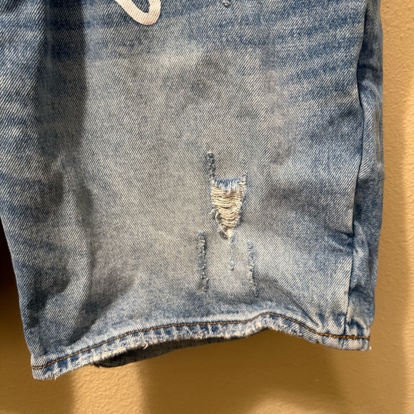 Men’s Size 36 BBC Billionaire Boys Club Run Dog Ice Cream Distressed Jean Shorts - Picture 5 of 16